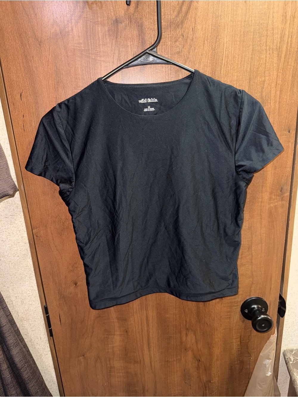 wild fable Black Short Sleeve Crewneck Tee